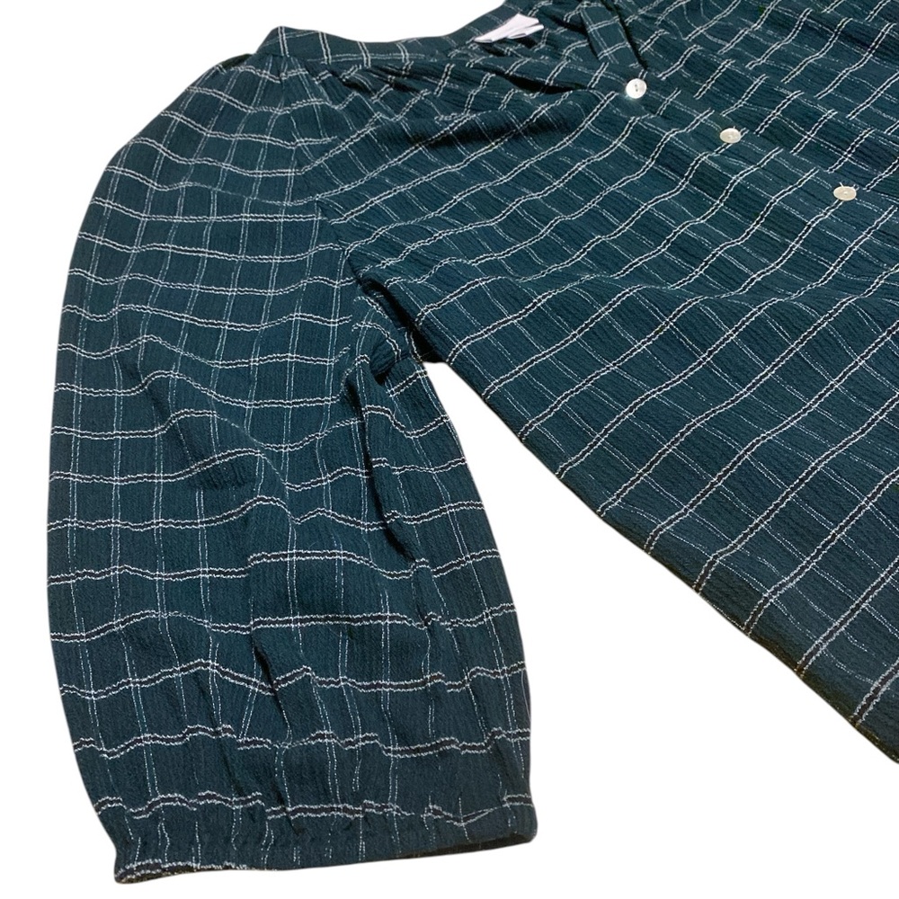 J. Jill Women's Crinkled Plaid Button-Up Top Size M Petite Evergreen Blouse - Picture 14 of 16